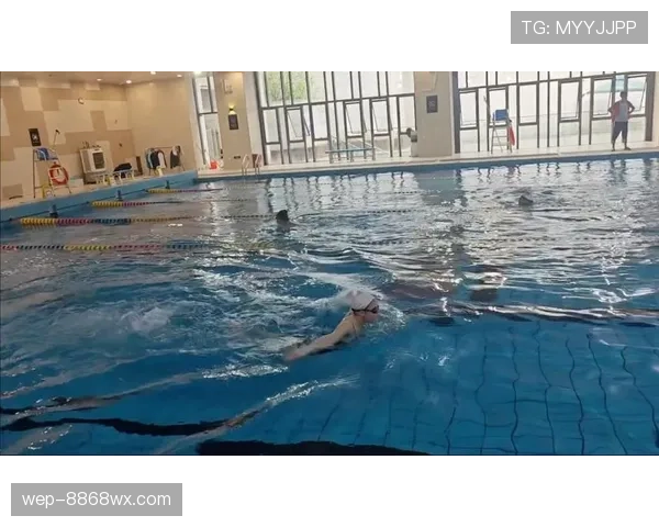 瑞安·洛赫特家里泳池比别人家客厅还大，结果他天天在家练蝶泳？