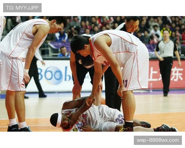 干扰对方争球是否犯规？规则如何界定合理对抗与违规动作